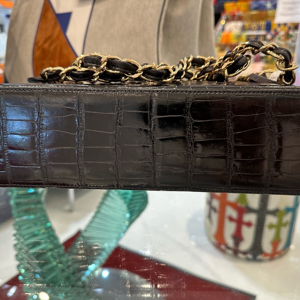 Authentic Chanel Crocodile Jumbo Handbag - Picture 3 of 7